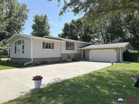 825 Sheridan Avenue, Cortland, NE 68331