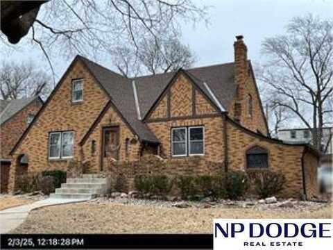 2003 N 54th Street, Omaha, NE 68104