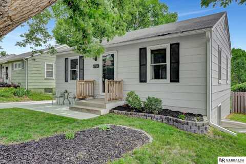 3824 S 18th Street, Lincoln, NE 68502