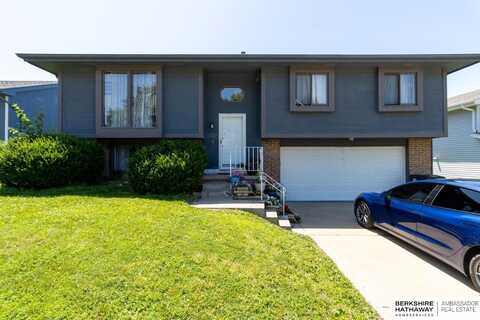 16537 Weir Street, Omaha, NE 68135