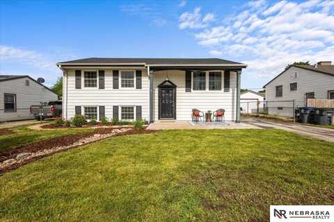 4022 Ramelle Drive, Council Bluffs, IA 51501