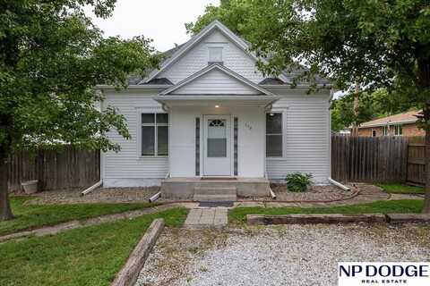 116 E Hillcrest Drive, Seward, NE 68434