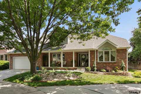 6415 Westminster Court, Lincoln, NE 68510