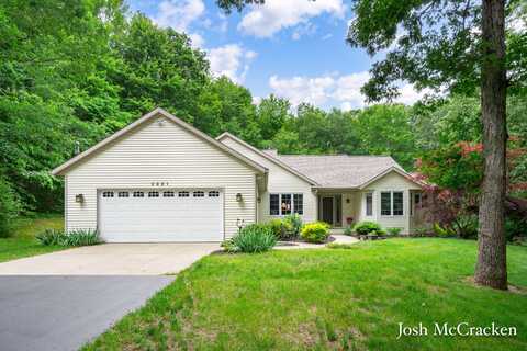 3221 Bewell Avenue SE, Lowell, MI 49331