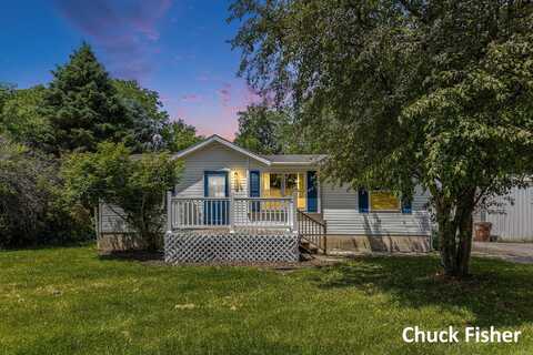 7922 Lake Creek, Saranac, MI 48881