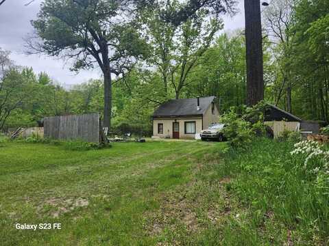 7831 Holton-Duck Lake Road, Holton, MI 49425