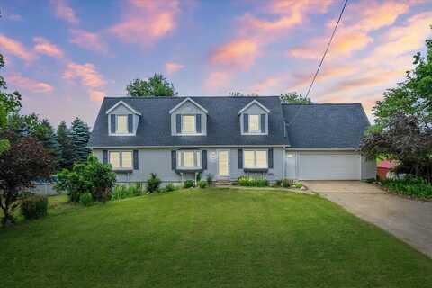 105 S Irving Road, Hastings, MI 49058