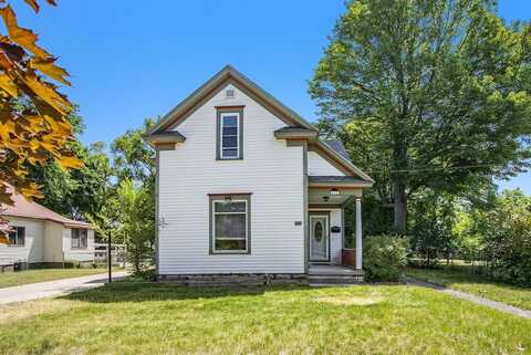 612 N Barnard Street, Greenville, MI 48838