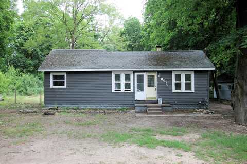 902 Wilson Avenue, Norton Shores, MI 49441