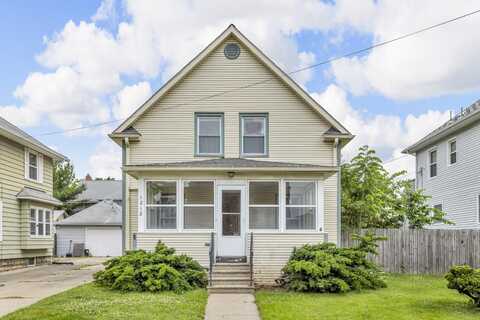 1218 Forest Avenue, Jackson, MI 49201