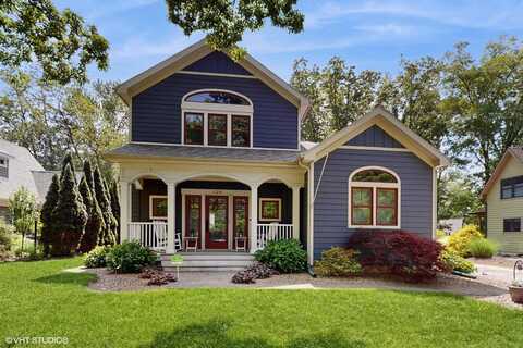 120 S Kenzie Street, New Buffalo, MI 49117