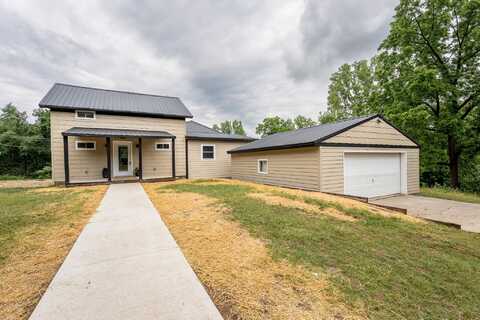 1021 Marsh Road, Plainwell, MI 49080