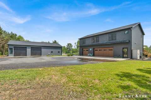2377 64th Street, Fennville, MI 49408
