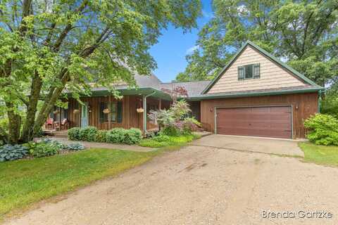 17318 Thunder Bay Court, Howard City, MI 49329
