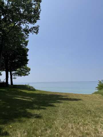 16618 77th Street Street, South Haven, MI 49090