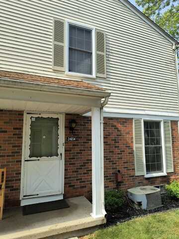 24654 Spring Lane, Harrison Township, MI 48045