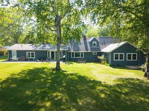 2821 Lakeshore Road, Lexington, MI 48450