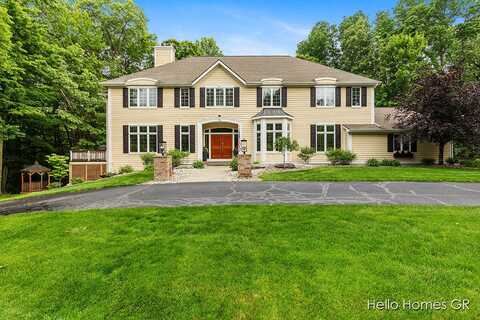 4608 Old Grand River Trail NE, Ada, MI 49301
