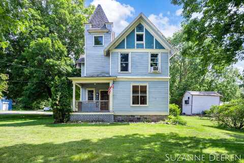 409 W Bridge Street, Lyons, MI 48851