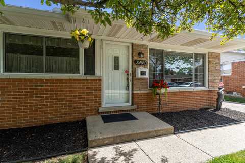 35980 Hees Street, Livonia, MI 48150