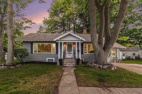 101 E Whittier Street, Ludington, MI 49431