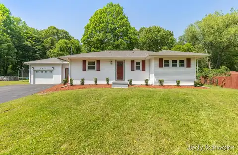 6449 Wendell Street SE, Grand Rapids, MI 49546