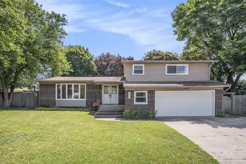1222 Royal Oak Street SW, Wyoming, MI 49509