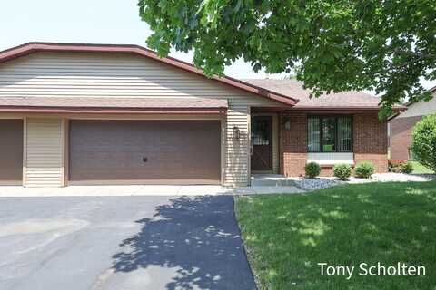 3111 Beechridge Drive, Hudsonville, MI 49426