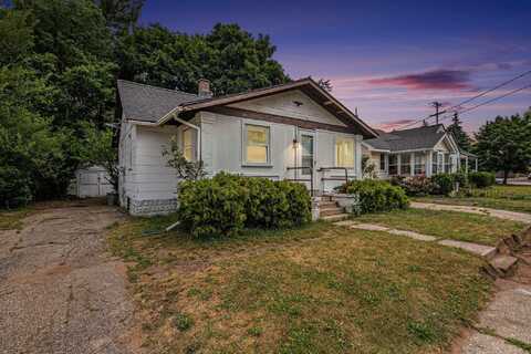 1137 Merrifield Street SE, Grand Rapids, MI 49507