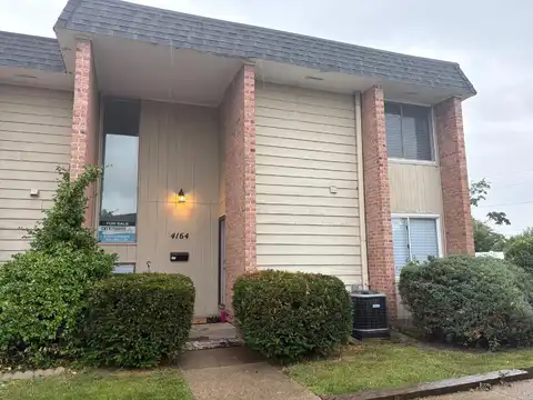 4164 E Saxony Drive SE, Grand Rapids, MI 49508