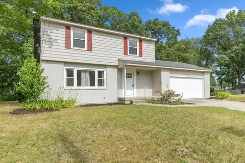 2647 Manitoba Court NE, Grand Rapids, MI 49525