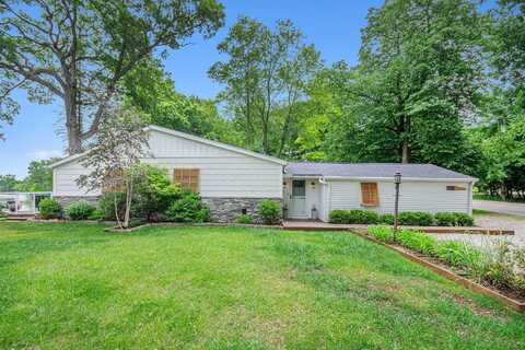 4449 Cordley Lake Road, Pinckney, MI 48169