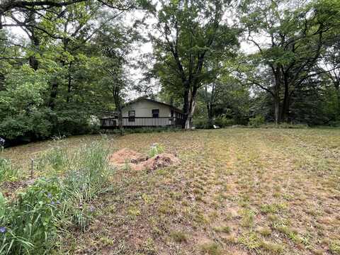5692 Sagola Trail, New Era, MI 49446