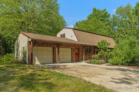 10201 Fillmore Street, Zeeland, MI 49464