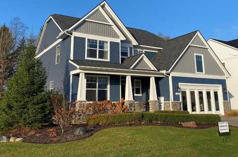 679 W Burton Court, Saline, MI 48176
