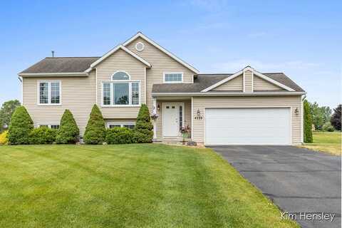 4233 Ives Farm Lane NE, Cedar Springs, MI 49319