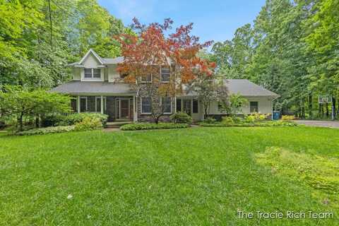 8550 Winter Forest Drive NE, Rockford, MI 49341
