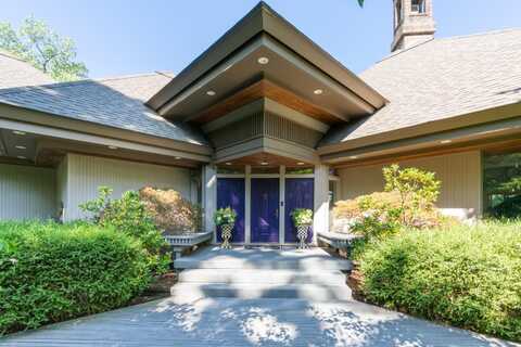 401 Glazier Road, Chelsea, MI 48118