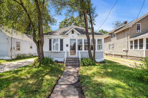 2135 Henry Street, Muskegon, MI 49441