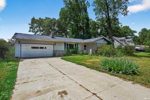 50859 Oak Tree Lane, Bristol, IN 46507