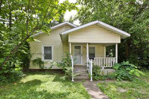 900 W Woodlawn Street, Springfield, MO 65803