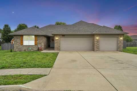 4200 N Mead Drive, Ozark, MO 65721