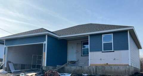 1322 E 476th Road, Bolivar, MO 65613