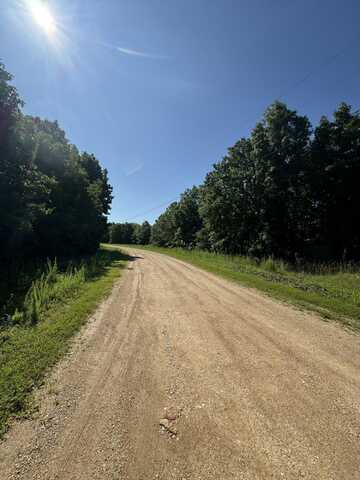 122 Post Oak Road, Tunas, MO 65764