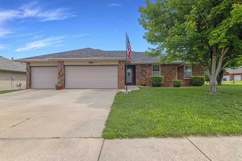 4429 W Montreal Street, Springfield, MO 65802