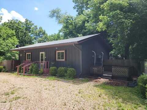 35913 State Hwy 413, Crane, MO 65633