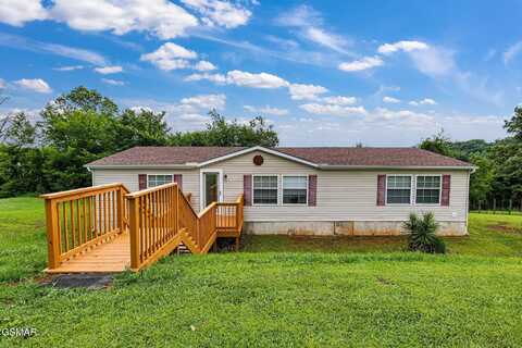 802 Holbert Lane, Kodak, TN 37764