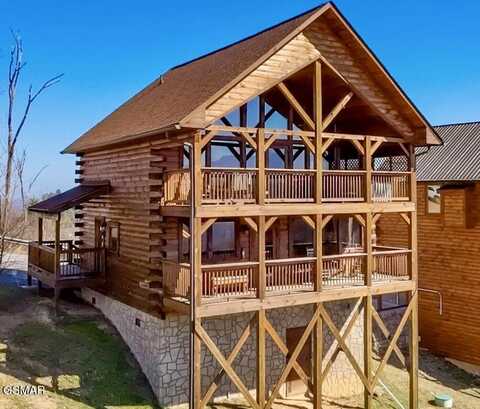 2022 Starr Crest Drive Drive, Sevierville, TN 37876