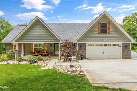 3033 Lazy River Lane, Sevierville, TN 37876