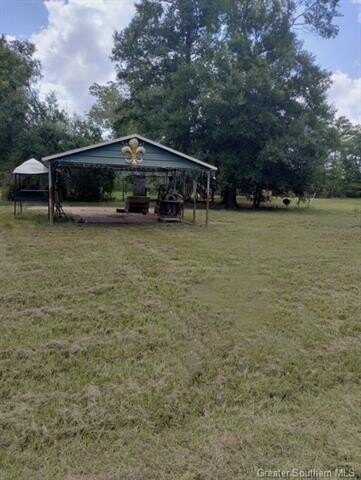 526 Old Ferry Road, Kinder, LA 70648
